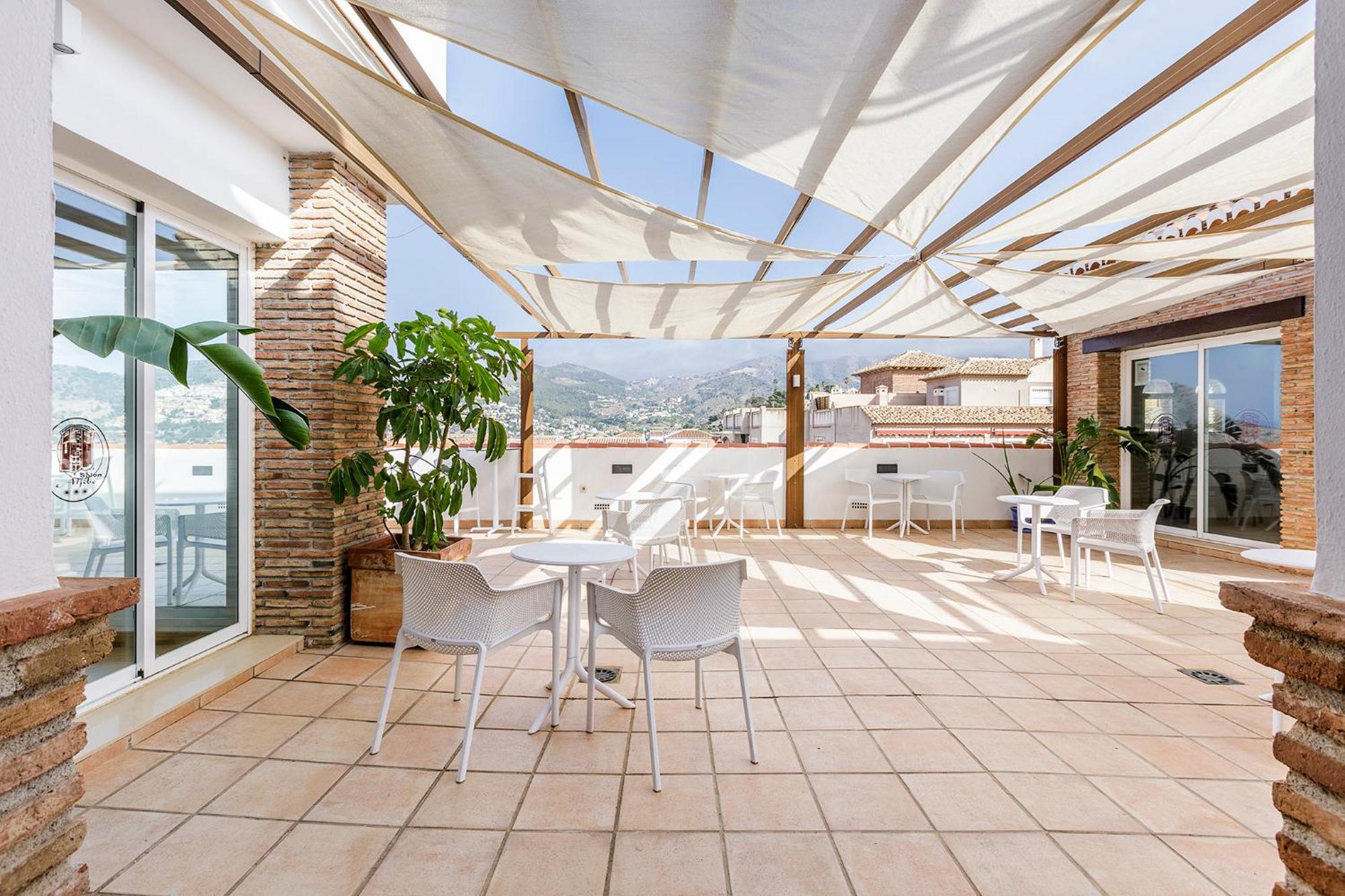 Hotel Almijara - Mares La Herradura  Extérieur photo